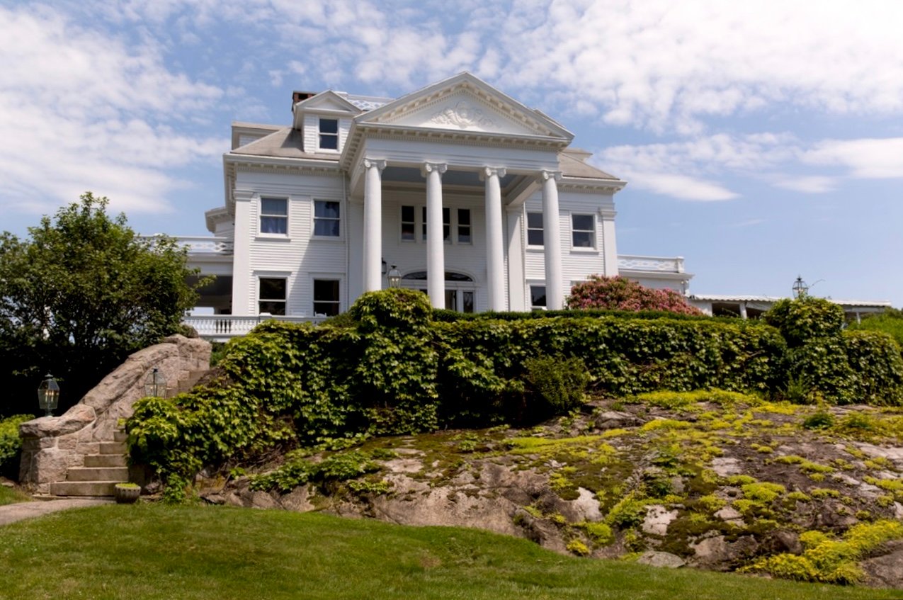 The Inn at Mystic